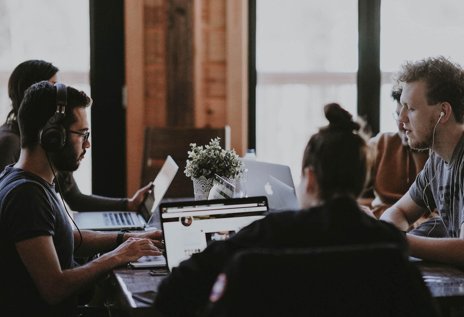 ello-business-service-clients